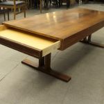 870 3280 COFFEE TABLE